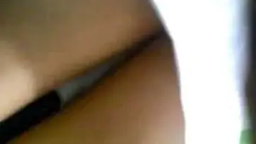 Dokumentasi Gadis Rok Putih Cantik Di Kasur